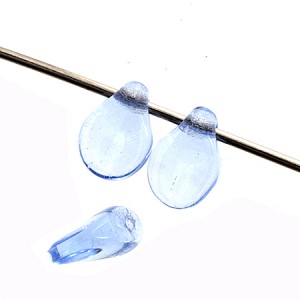 Pip 5x7mm bille de verre bleu pâle transparent* (sac de 12)
