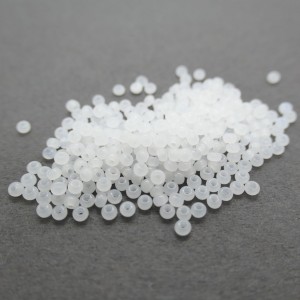 Czech seed bead no.10 transparent white
