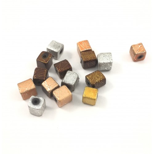 Spectra glass multicolor metallic square beads (pack of 5)